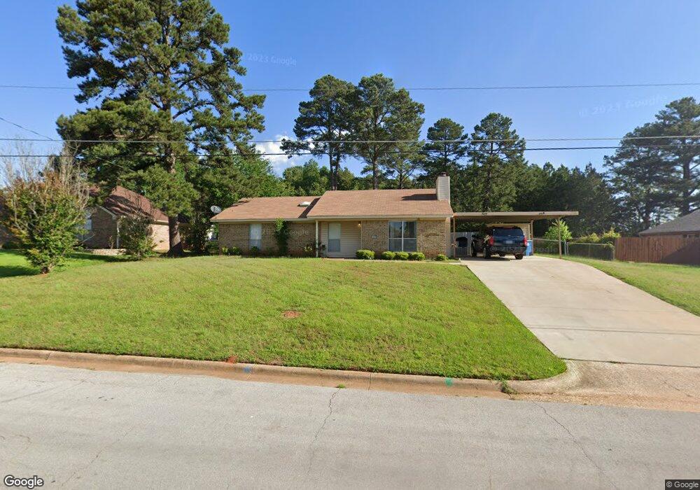 1515 Peach St, Kilgore, TX 75662 - photo 1
