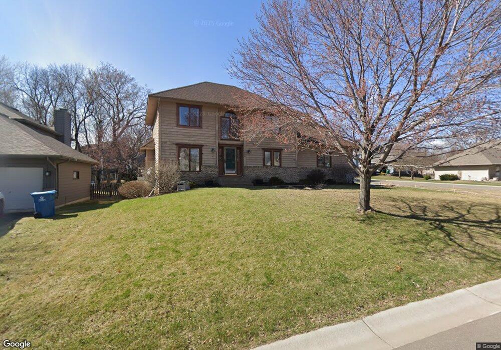 7025 Ximines Ln N, Maple Grove, MN 55369 - photo 1