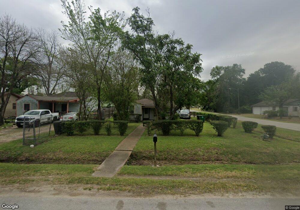 1049 Marjorie St, Houston, TX 77088 - photo 1