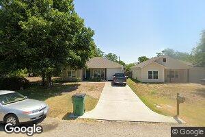 600 Arthur St, McGregor, TX 76657