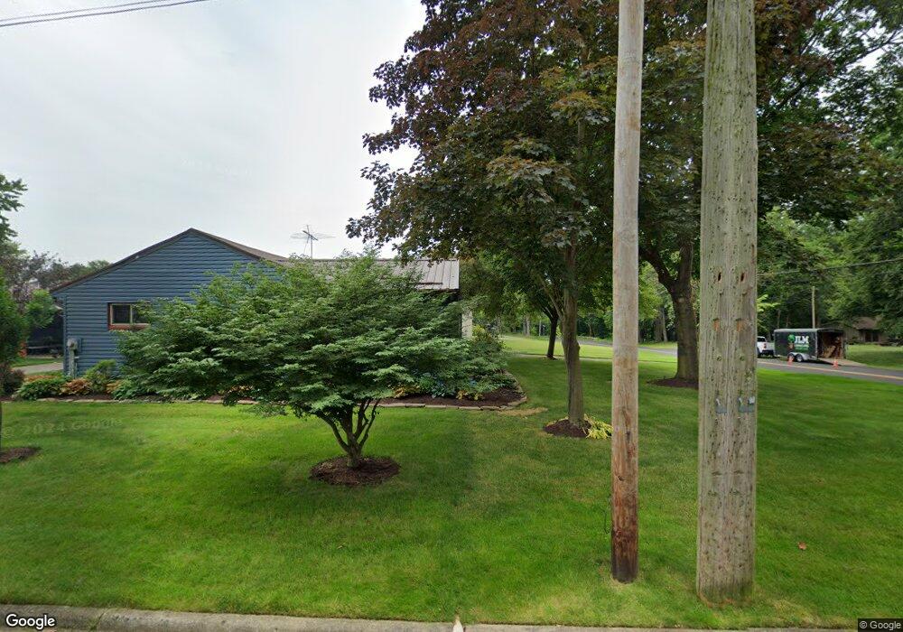 247 Taylor Rd, Barberton, OH 44203 - photo 1