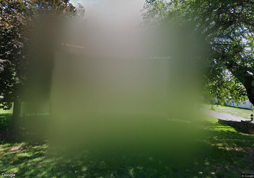 400 Amostown Rd, West Springfield, MA 01089 - photo 1