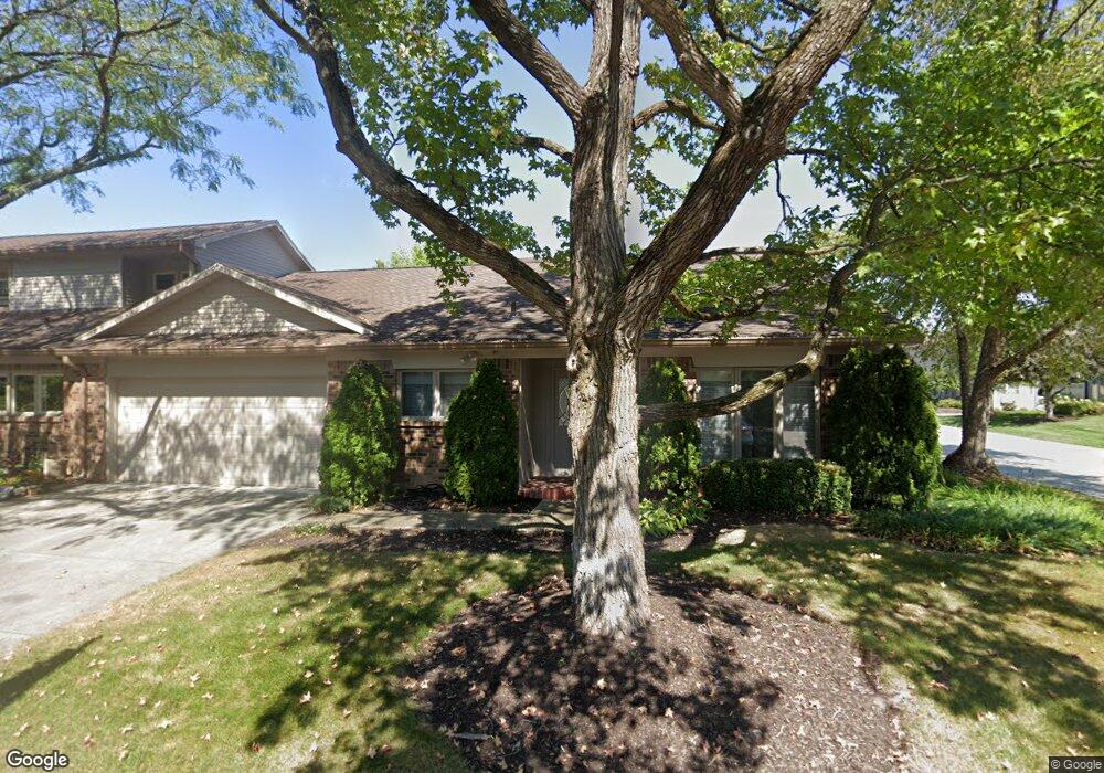 1050 Hampton Ct unit 23/4, Indianapolis, IN 46260 - photo 1