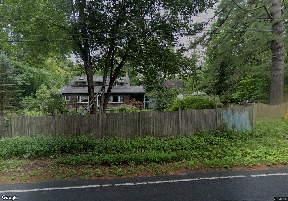 2033 Old Quechee Rd, White River Junction, VT 05001 - photo 1