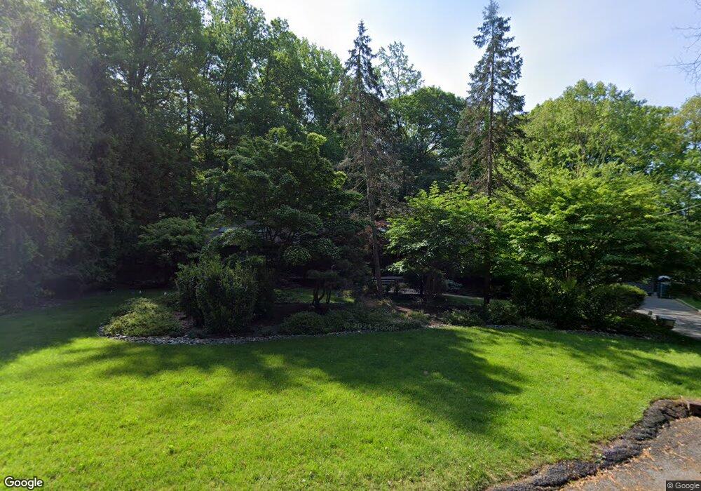 12 Sleepy Hollow Rd, Upper Saddle River, NJ 07458 - photo 1