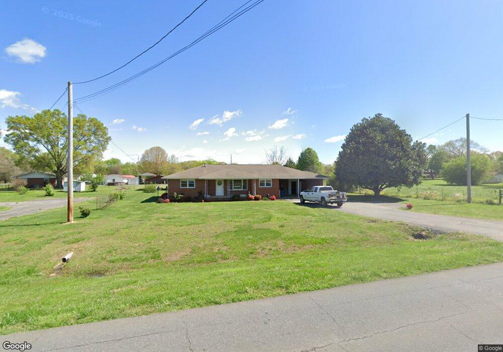 324 McDaniel Station Rd SW, Calhoun, GA 30701 - photo 1