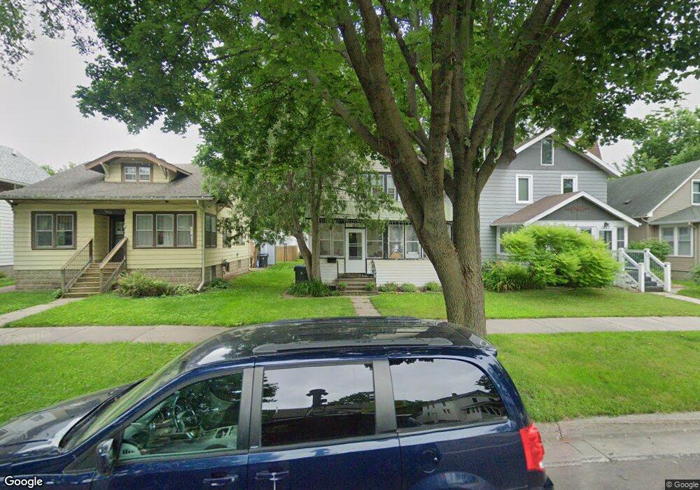 1219 N 4th St, Mankato, MN 56001 - photo 1