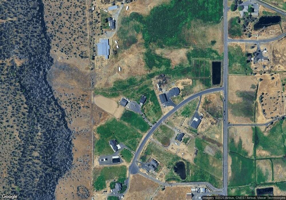 291 NE Frank Ln, Redmond, OR 97756 - photo 1