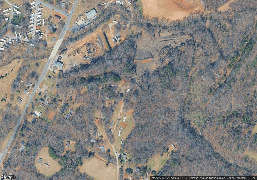 419 Skyuka Rd, Statesville, NC 28677 - photo 1