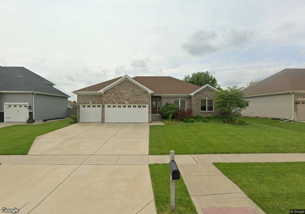 513 Marty Ln, Oswego, IL 60543 - photo 1
