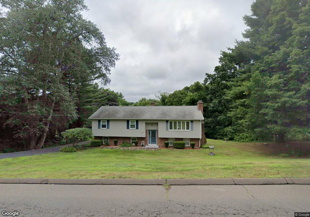 1201 Yale Ave, Wallingford, CT 06492 - photo 1