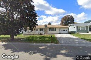 122 4th Ave SE, Spring Grove, MN 55974