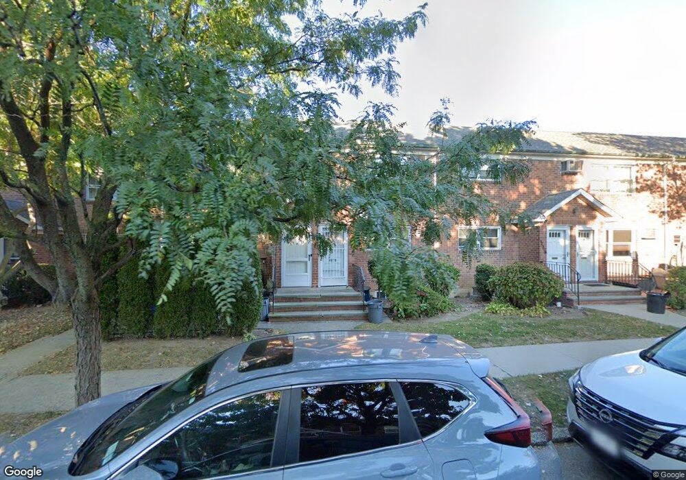 5632 175th Place unit 5632B, Fresh Meadows, NY 11365 - photo 1