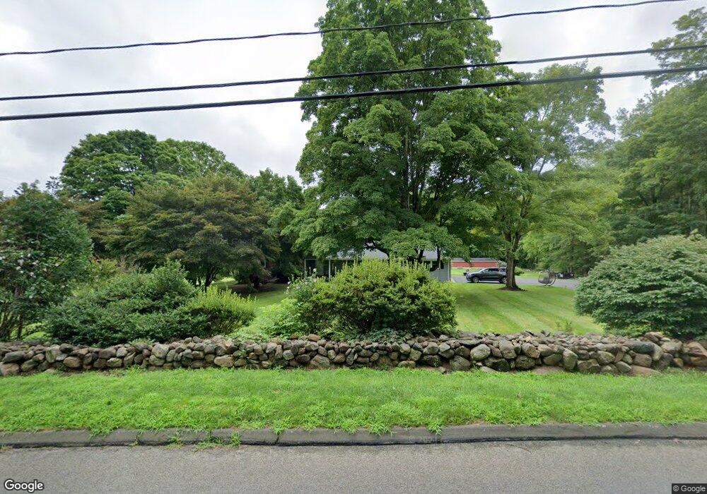 1179 Moose Hill Rd, Guilford, CT 06437 - photo 1