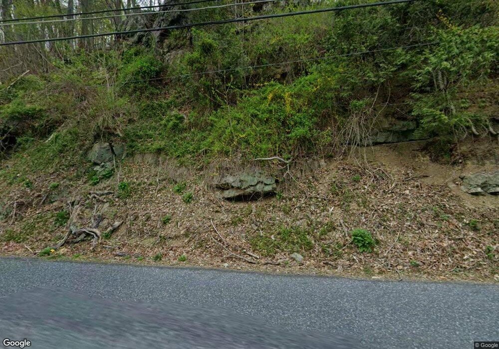 8 Longview Rd, Boyertown, PA 19512 - photo 1