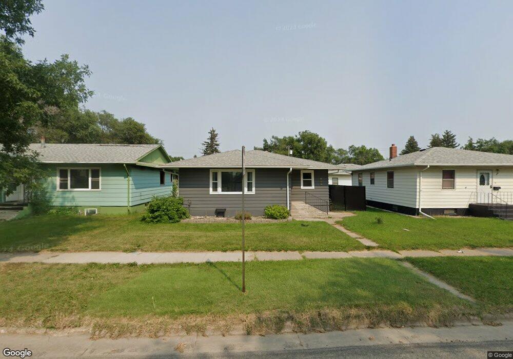 409 7th Ave SE, Jamestown, ND 58401 - photo 1