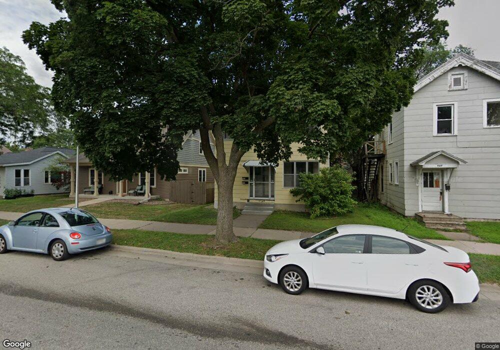 723 7th St S, La Crosse, WI 54601 - photo 1