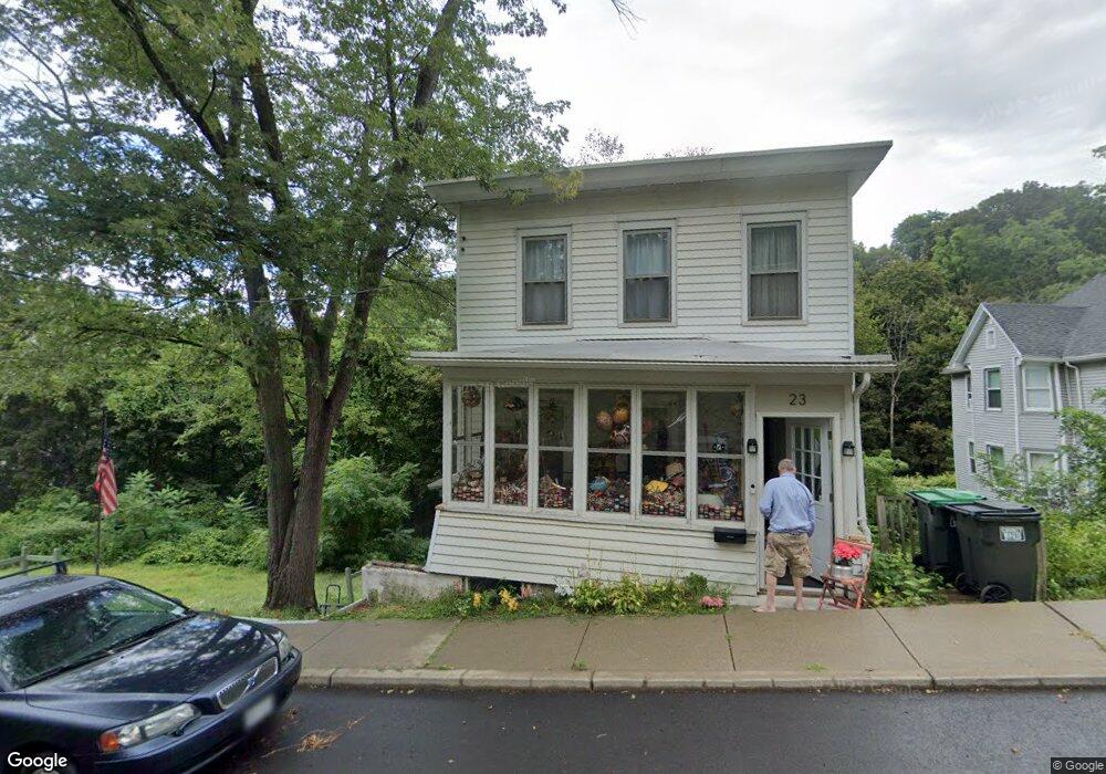 23 Green Ave, Castleton On Hudson, NY 12033 - photo 1