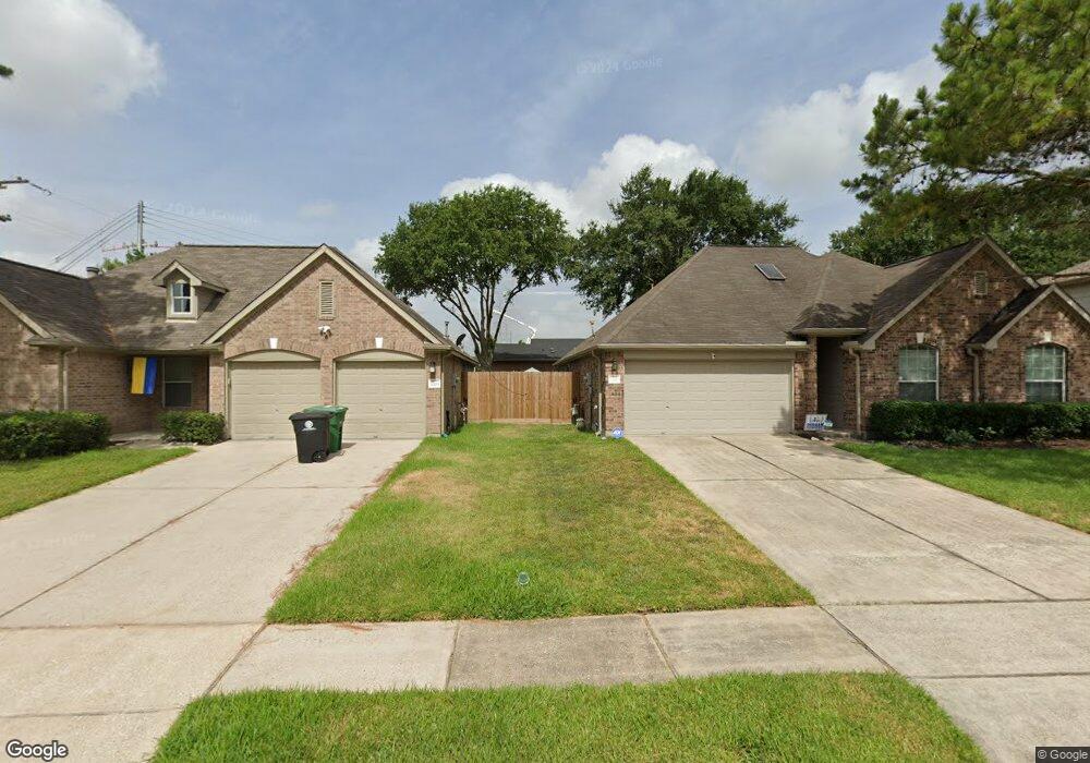 5205 Four Rivers Ct, Houston, TX 77091 - photo 1