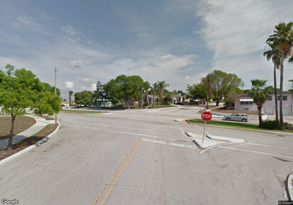 XXX Eastview, West Palm Beach, FL 33407 - photo 1