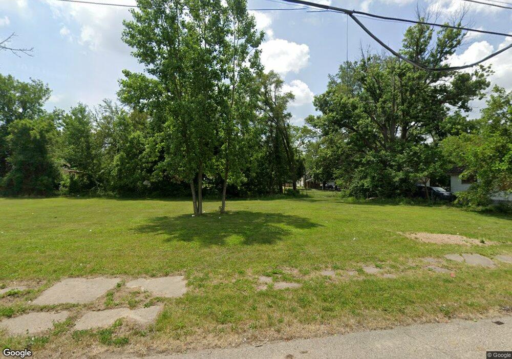 1722 Delaware Ave, Flint, MI 48506 - photo 1