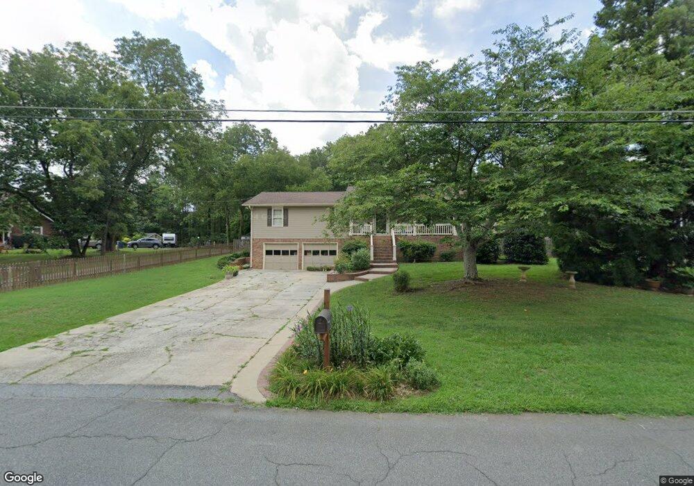 1722 Whitlock Rd, Marietta, GA 30066 - photo 1