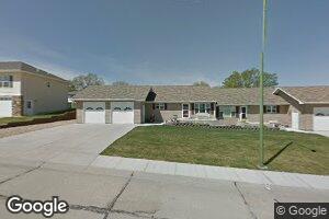 421 Pinecrest Dr, Chadron, NE 69337