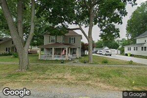 222 N Putnam St, Moweaqua, IL 62550