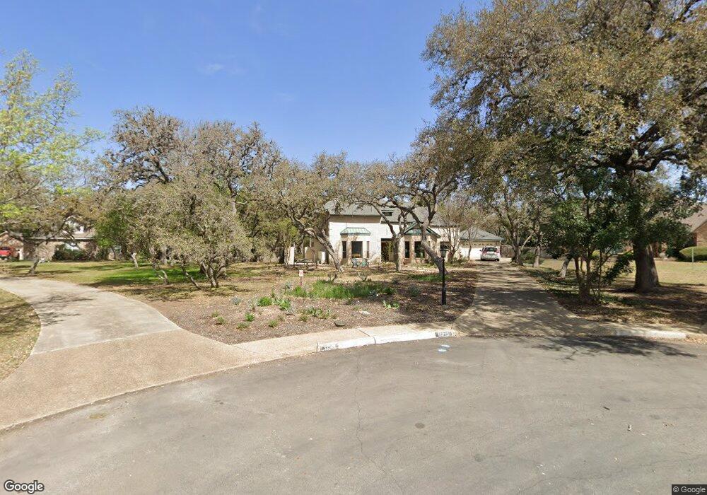11215 Hunters Oak, Helotes, TX 78023 - photo 1