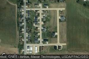 610 Pin Oak Dr, Holy Cross, IA 52053