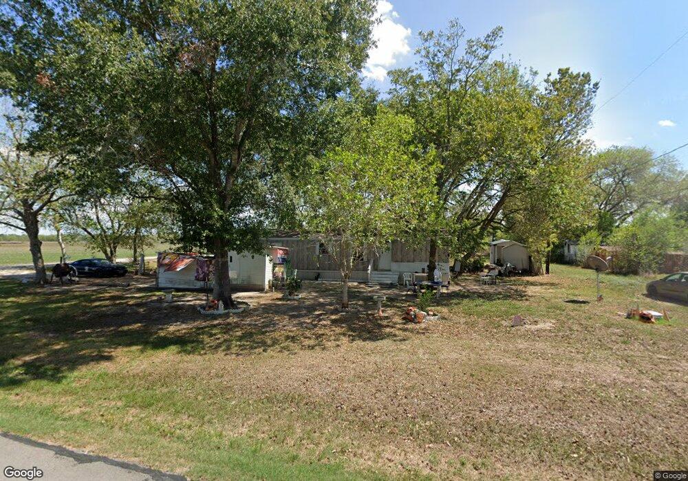 7107 Avenue C, Beasley, TX 77417 - photo 1
