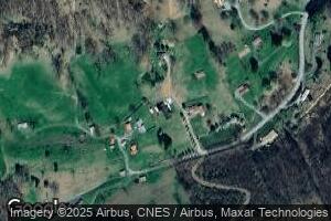 167 Hardy St, Cedar Bluff, VA 24609