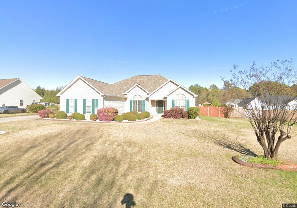 121 Crystal Ridge Cir, Byron, GA 31008 - photo 1