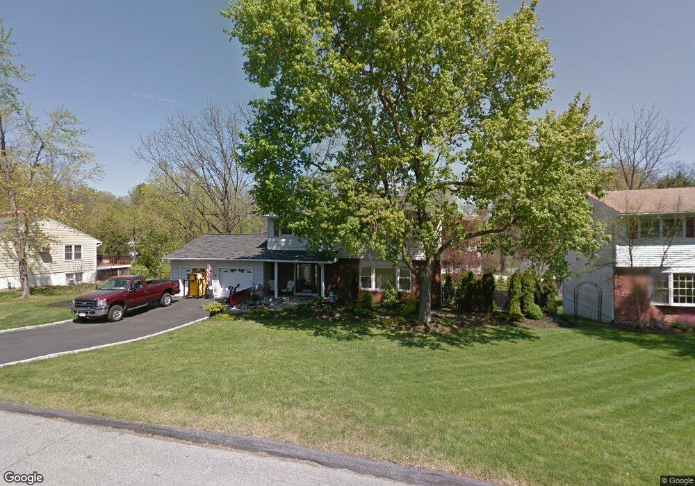 3 Hollow Ln, Poughkeepsie, NY 12603 - photo 1