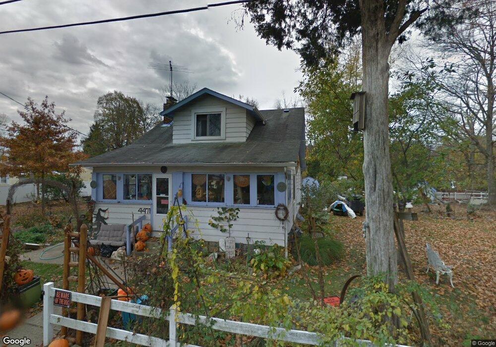 4471 Katherine Rd, Columbus, OH 43232 - photo 1