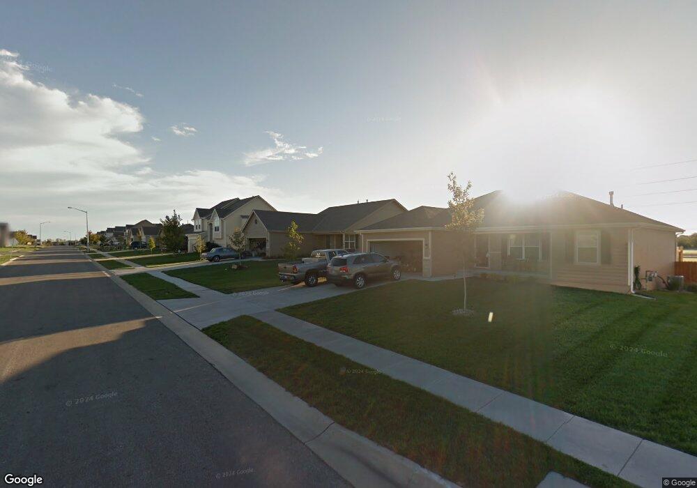 570 S Maple St, Gardner, KS 66030 - photo 1