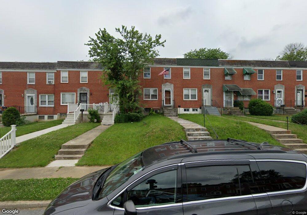 576 Lucia Ave, Baltimore, MD 21229 - photo 1