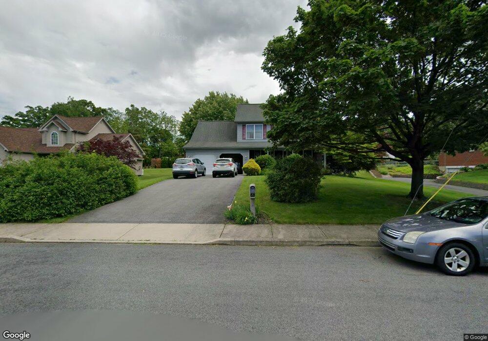 43 N Sycamore St, Macungie, PA 18062 - photo 1