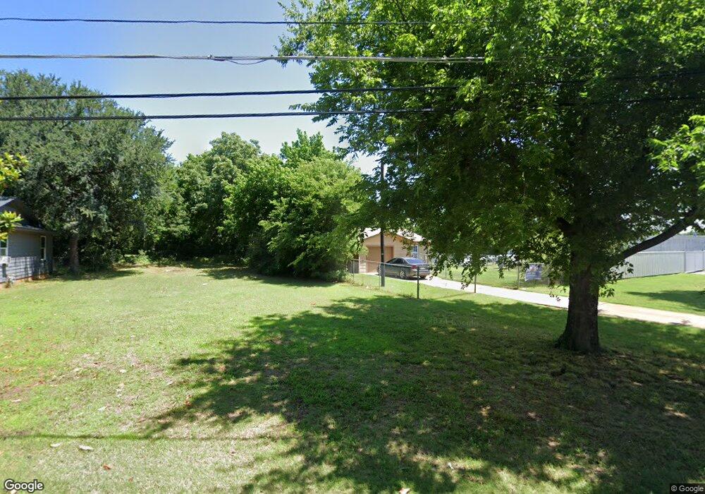 2905 Rockey Ln, Denison, TX 75020 - photo 1