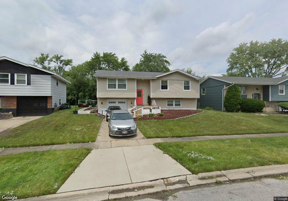 3502 Chestnut Dr, Hazel Crest, IL 60429 - photo 1