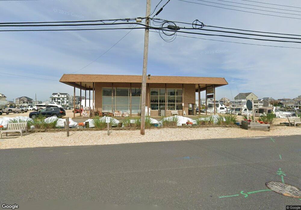 458 Biscayne Ct, Lavallette, NJ 08735 - photo 1