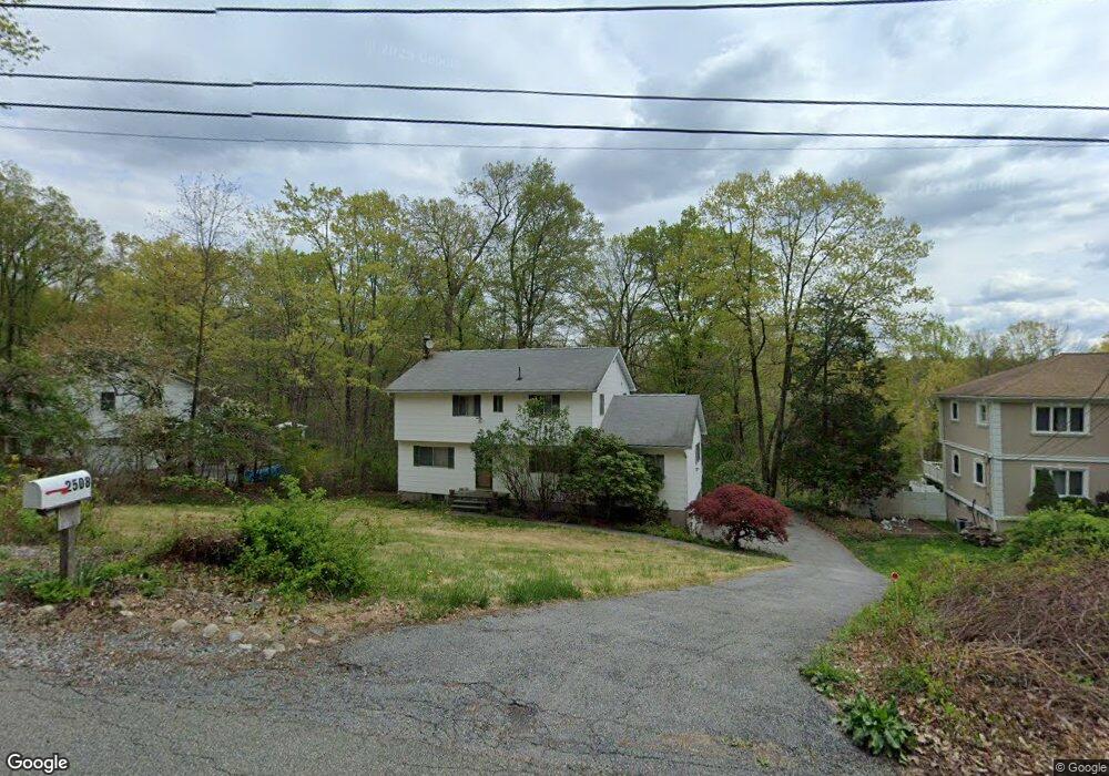 2508 Dunning Dr, Yorktown Heights, NY 10598 - photo 1