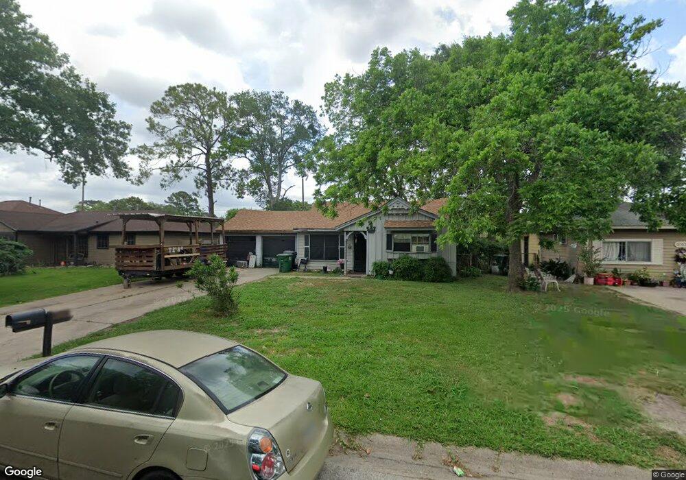 10134 Cheeves Dr, Houston, TX 77016 - photo 1