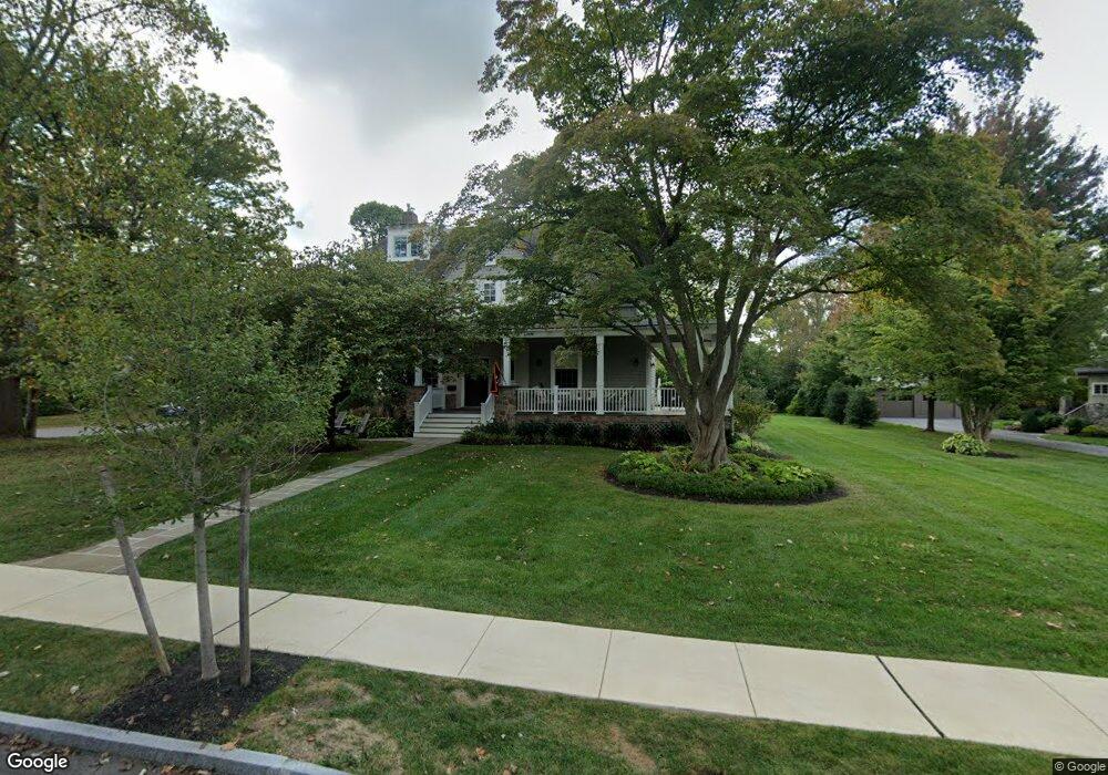 132 E Beechtree Ln, Wayne, PA 19087 - photo 1