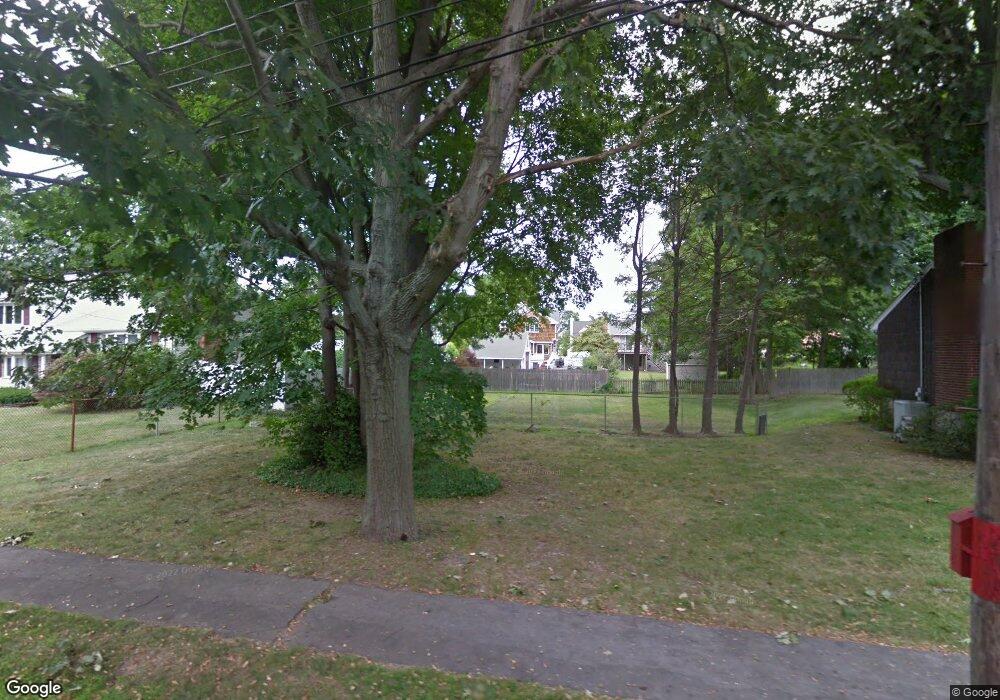 48 Cypress Rd unit Rd, Milton, MA 02186 - photo 1