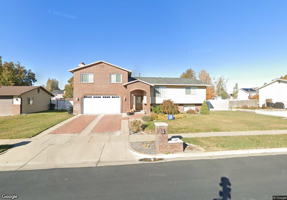 2272 W 2175 S, Syracuse, UT 84075 - photo 1