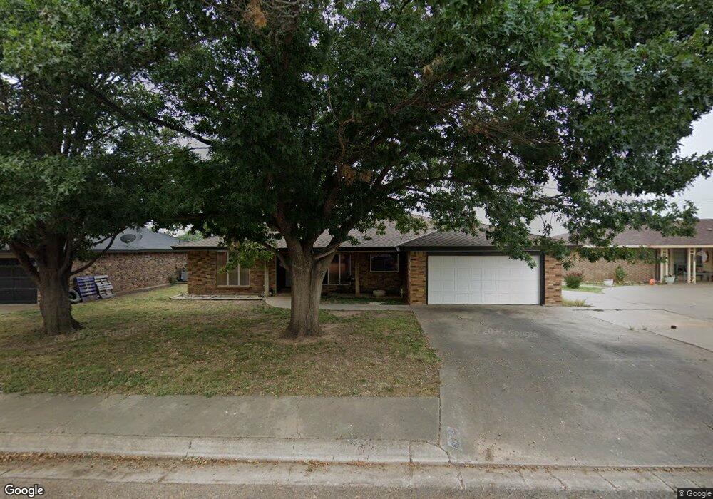 613 Belmont Dr, Dumas, TX 79029 - photo 1