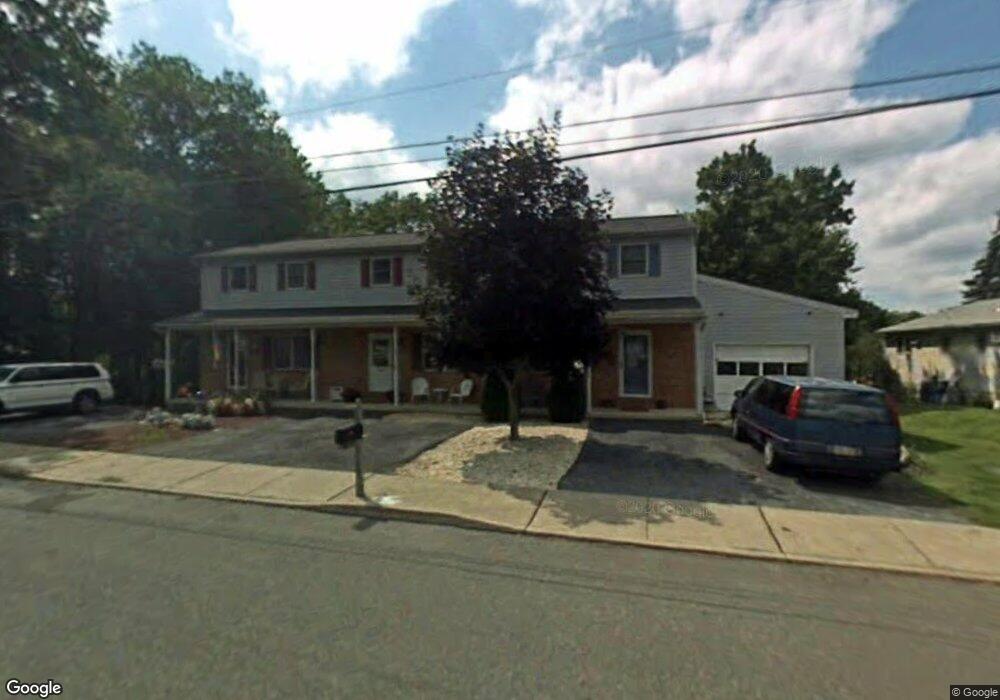 724 Williams Ave, Walnutport, PA 18088 - photo 1