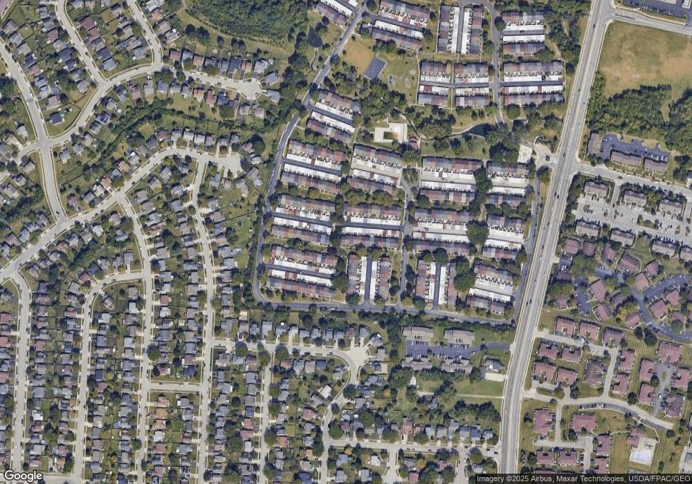 639 Dlyn St, Columbus, OH 43228 - photo 1