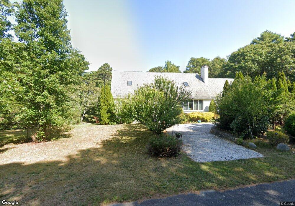 28 Topsail Cir, Cotuit, MA 02635 - photo 1